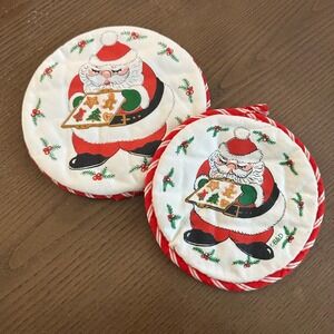 Vintage Santa Claus Cookie Pot Holders Set 2 Christmas Quilted Round Trivets 90s